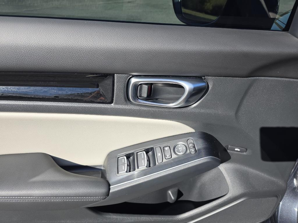 used 2024 Honda Civic car, priced at $29,995