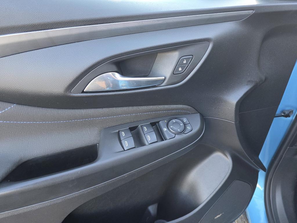 used 2025 Buick Envista car, priced at $26,995