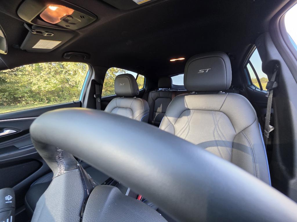 used 2025 Buick Envista car, priced at $26,995