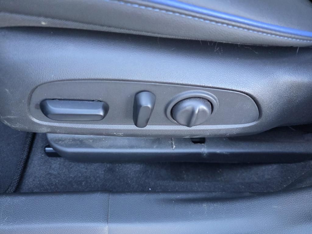 used 2025 Buick Envista car, priced at $26,995