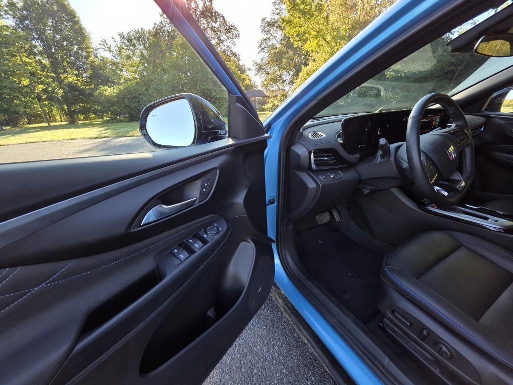 used 2025 Buick Envista car, priced at $26,995