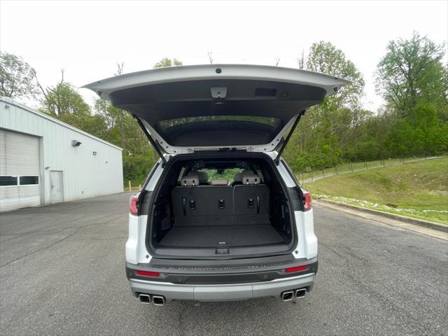new 2025 GMC Acadia car, priced at $49,470