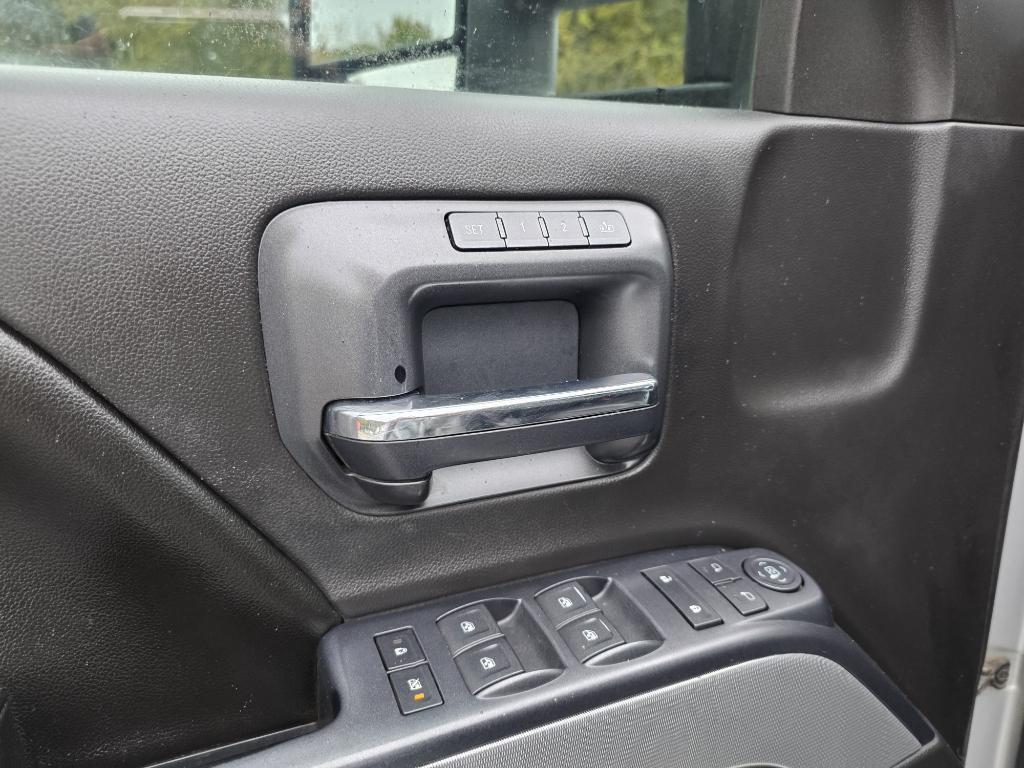 used 2015 Chevrolet Silverado 2500 car, priced at $28,995