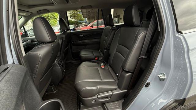 used 2022 Honda Pilot car, priced at $39,849