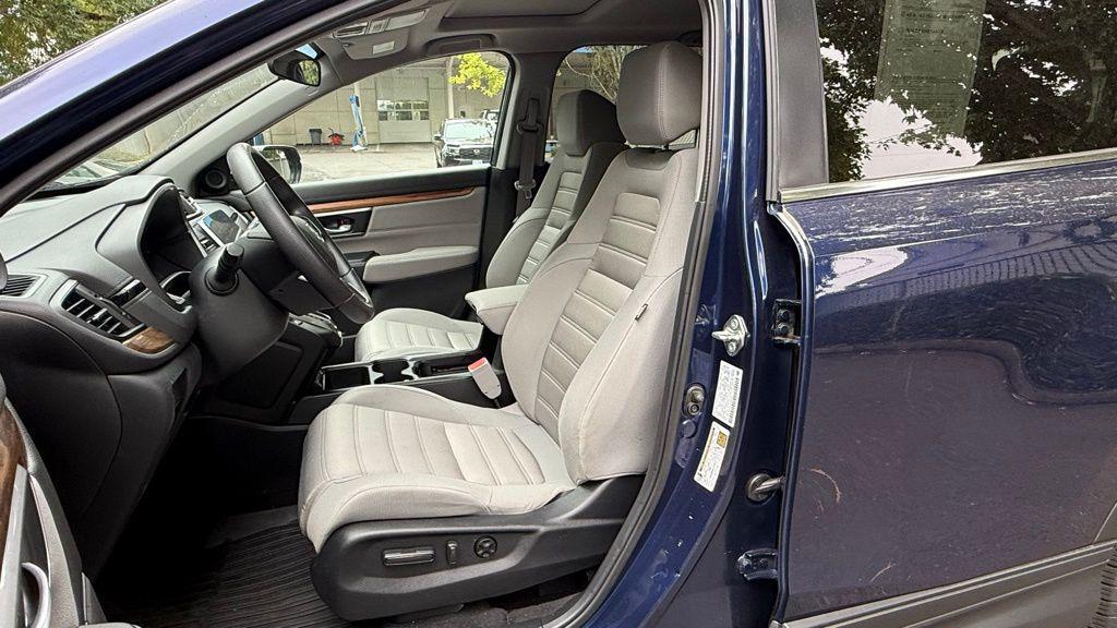 used 2020 Honda CR-V car, priced at $25,352