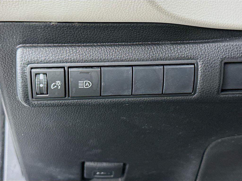 used 2020 Toyota Corolla car, priced at $19,391