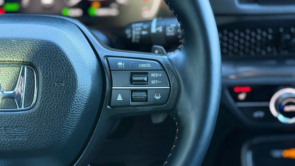 new 2026 Honda CR-V Hybrid car, priced at $38,600