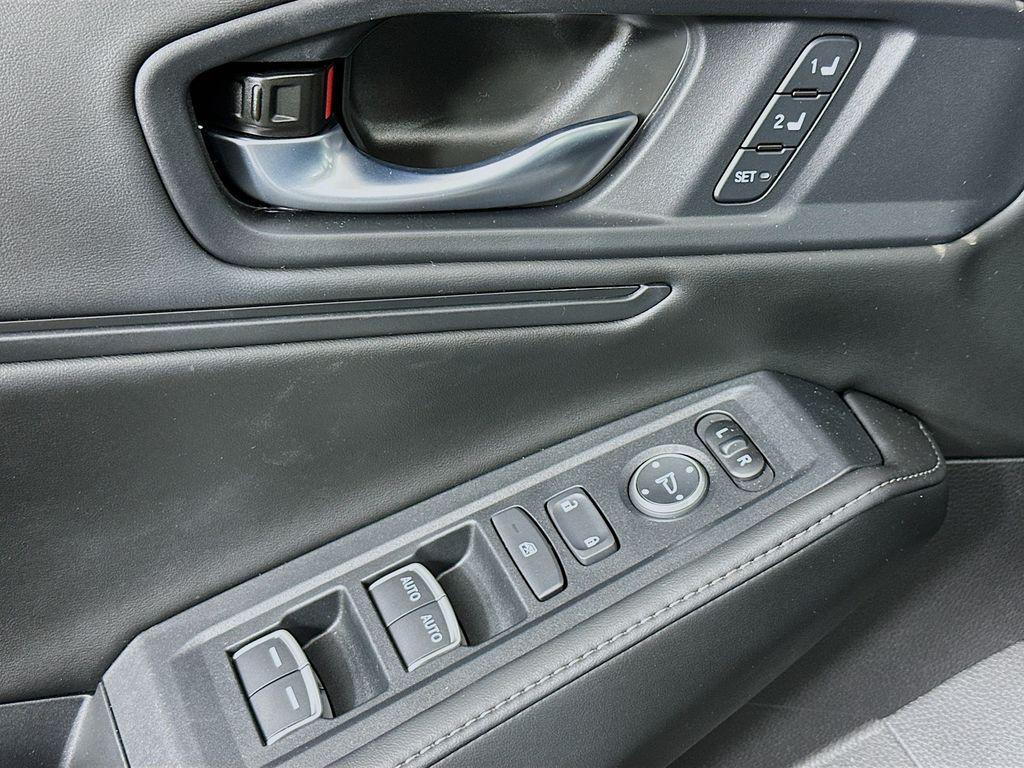 used 2024 Honda Accord Hybrid car, priced at $32,323