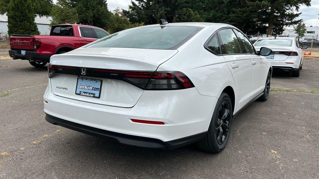 new 2025 Honda Accord car, priced at $30,996