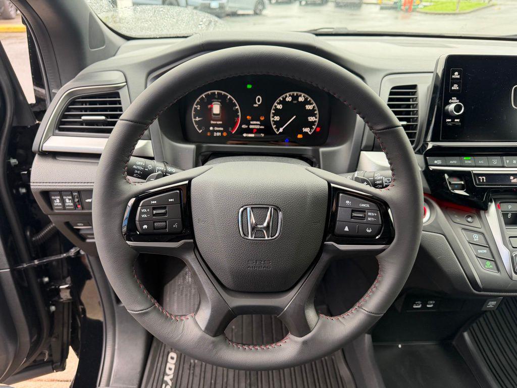 new 2026 Honda Odyssey car, priced at $45,985