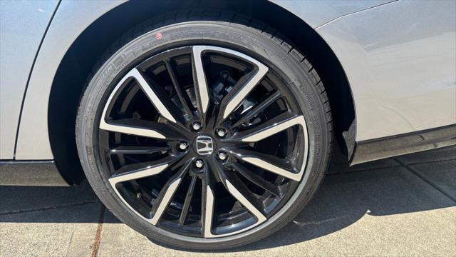 new 2025 Honda Accord Hybrid car, priced at $37,985