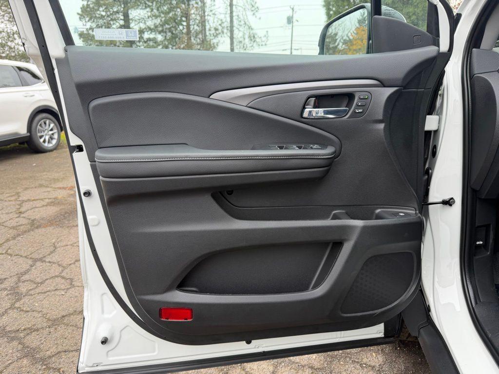 new 2026 Honda Ridgeline car, priced at $44,145