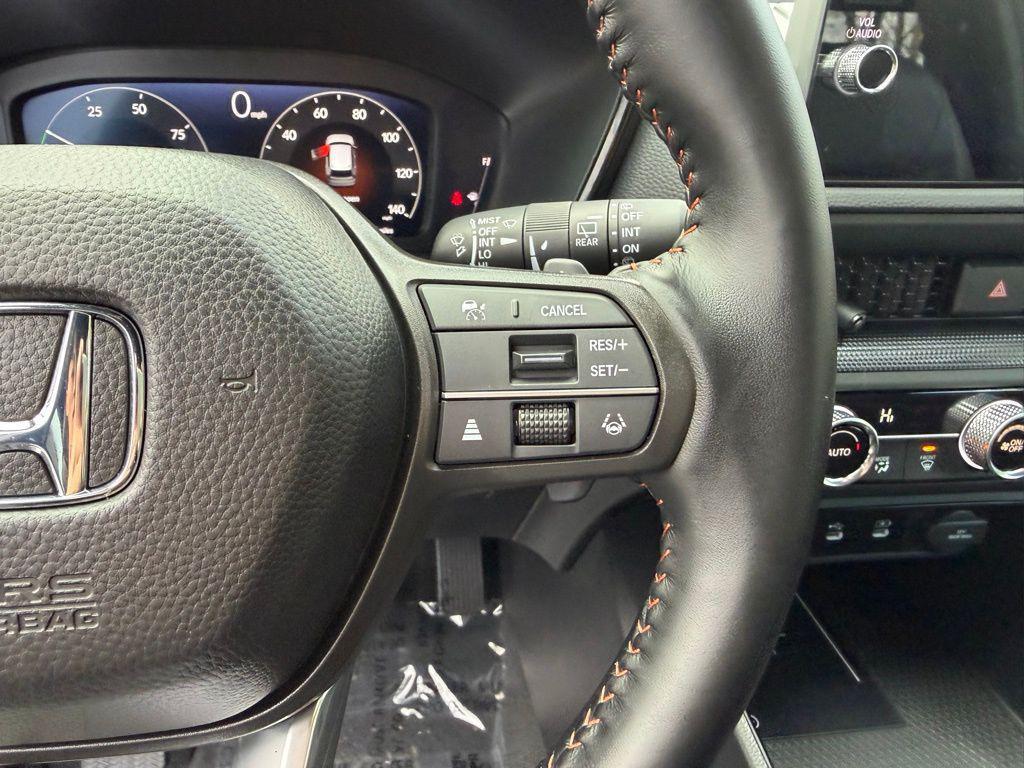 new 2026 Honda CR-V Hybrid car, priced at $39,965