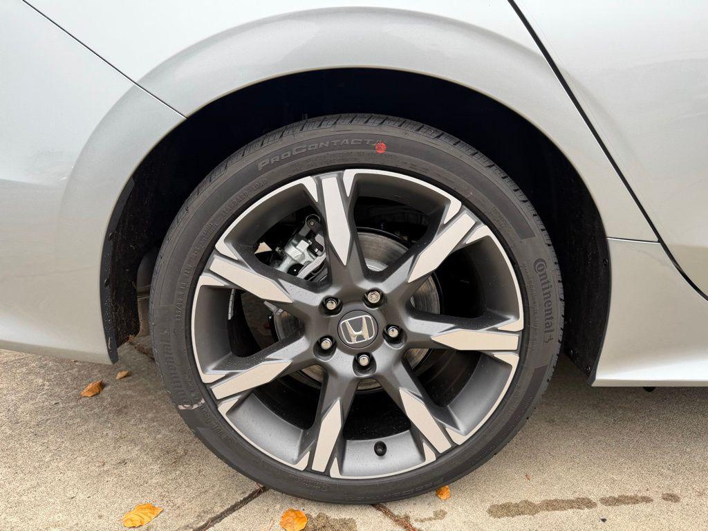 new 2026 Honda Civic Hybrid car, priced at $32,835