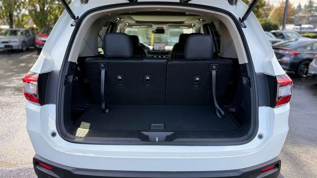 new 2025 Honda Pilot car, priced at $48,423