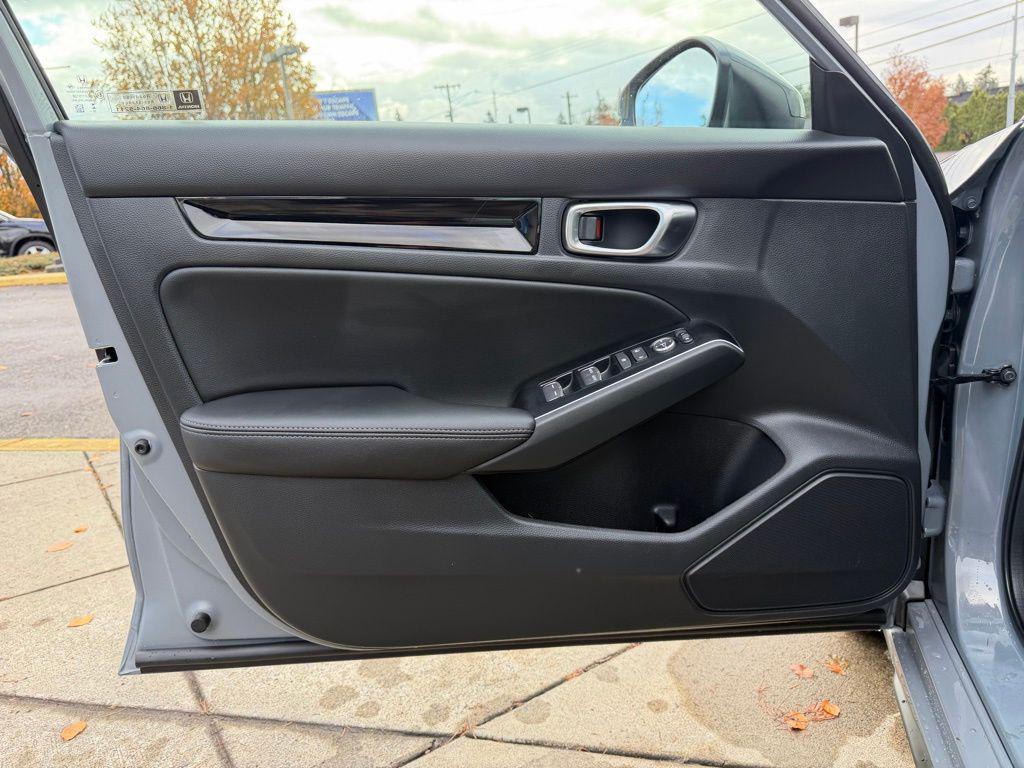 new 2026 Honda Civic Hybrid car, priced at $34,490