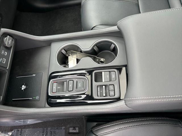 new 2025 Honda Pilot car, priced at $49,578