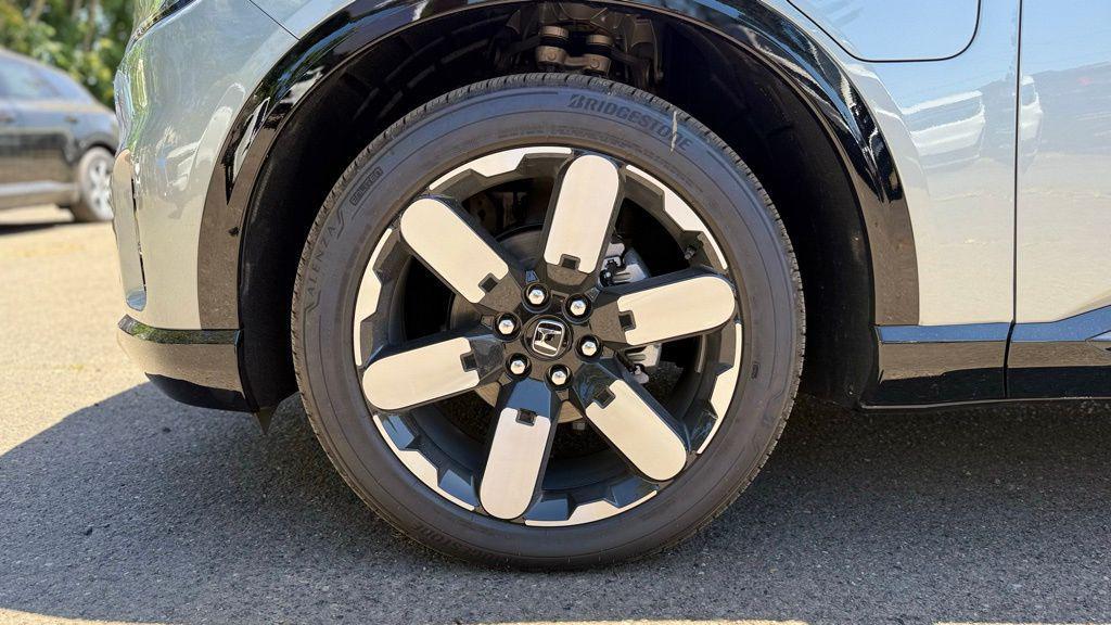 new 2025 Honda Prologue car, priced at $55,134