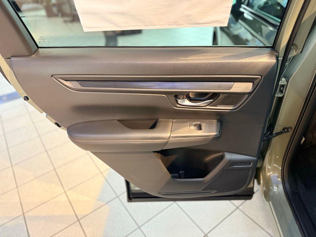 new 2026 Honda CR-V Hybrid car, priced at $39,032