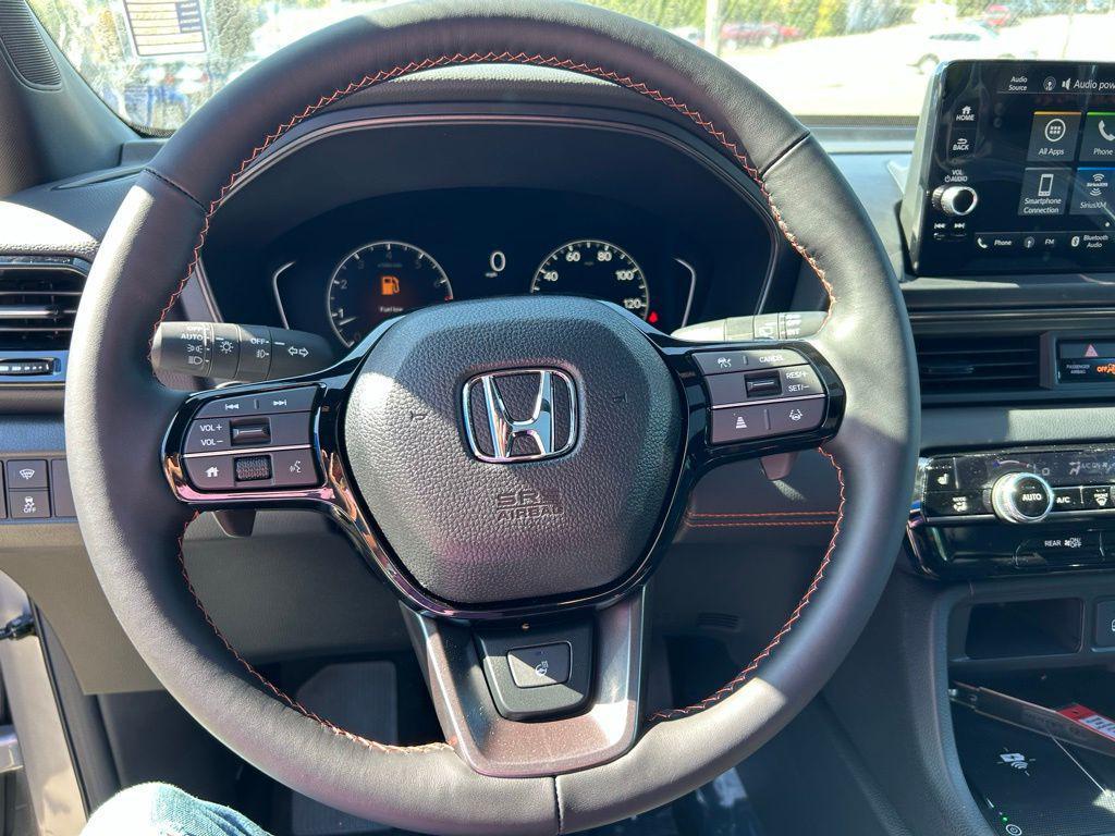 new 2025 Honda Pilot car, priced at $50,895