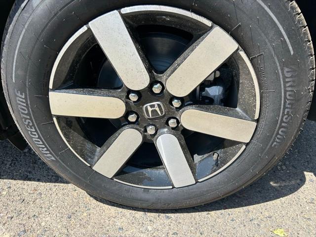 new 2025 Honda Prologue car, priced at $56,605