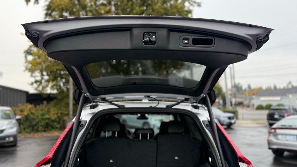 new 2026 Honda CR-V Hybrid car, priced at $39,965