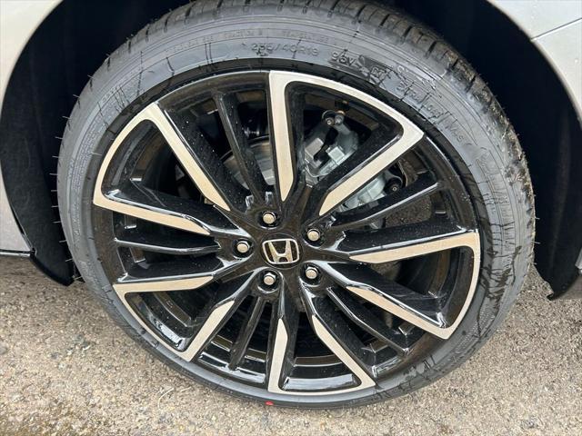 new 2025 Honda Accord Hybrid car, priced at $40,450