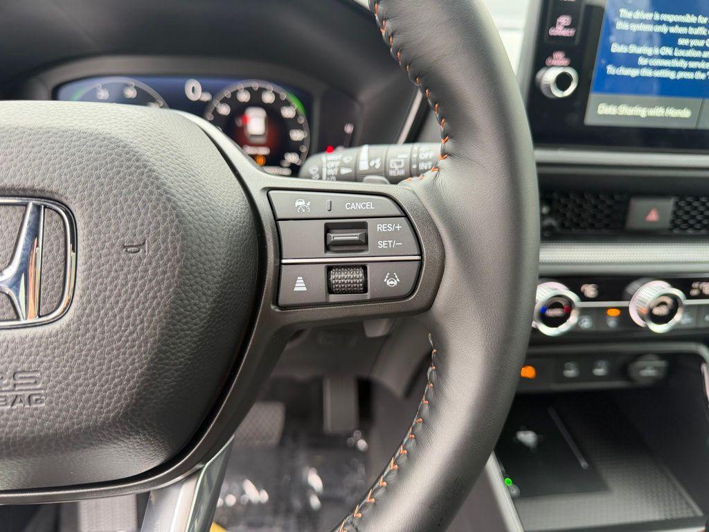 new 2026 Honda CR-V Hybrid car, priced at $39,965