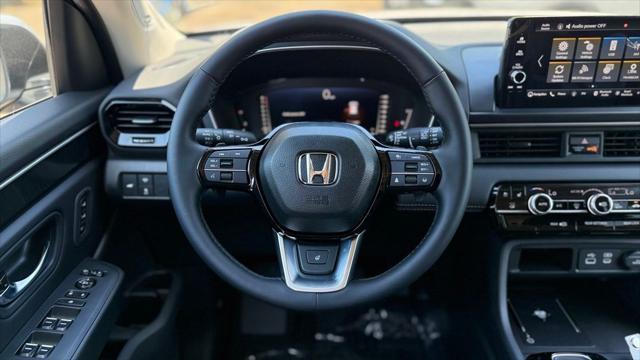 new 2025 Honda Pilot car, priced at $51,763