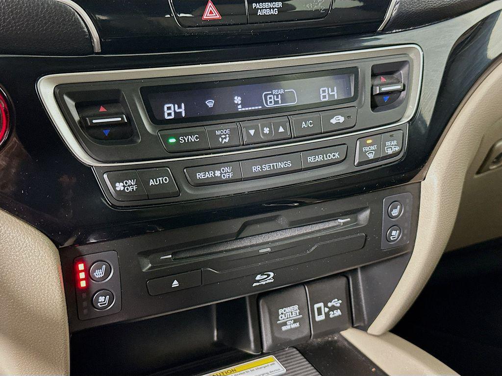 used 2022 Honda Pilot car, priced at $38,800