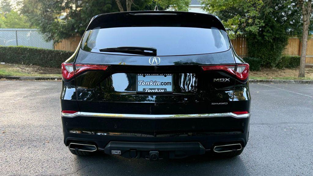used 2023 Acura MDX car, priced at $47,489