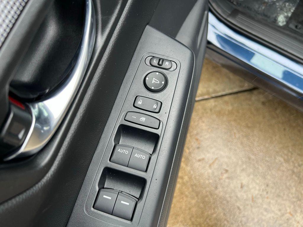 new 2026 Honda CR-V Hybrid car, priced at $37,189