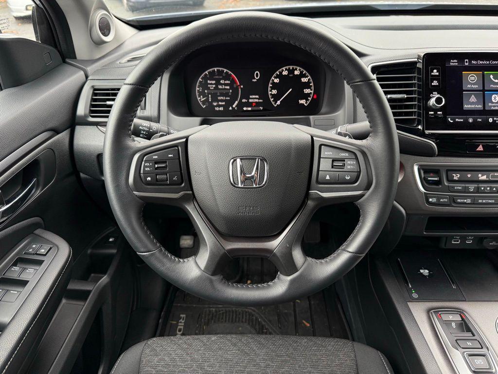 used 2024 Honda Ridgeline car, priced at $35,653
