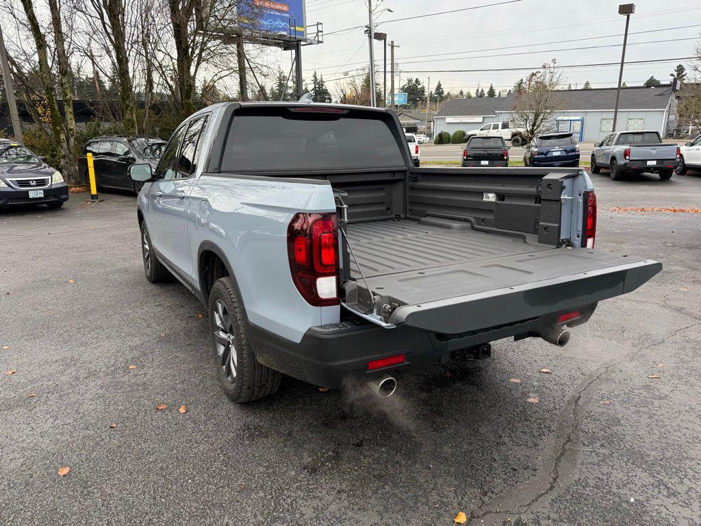 used 2024 Honda Ridgeline car, priced at $35,653