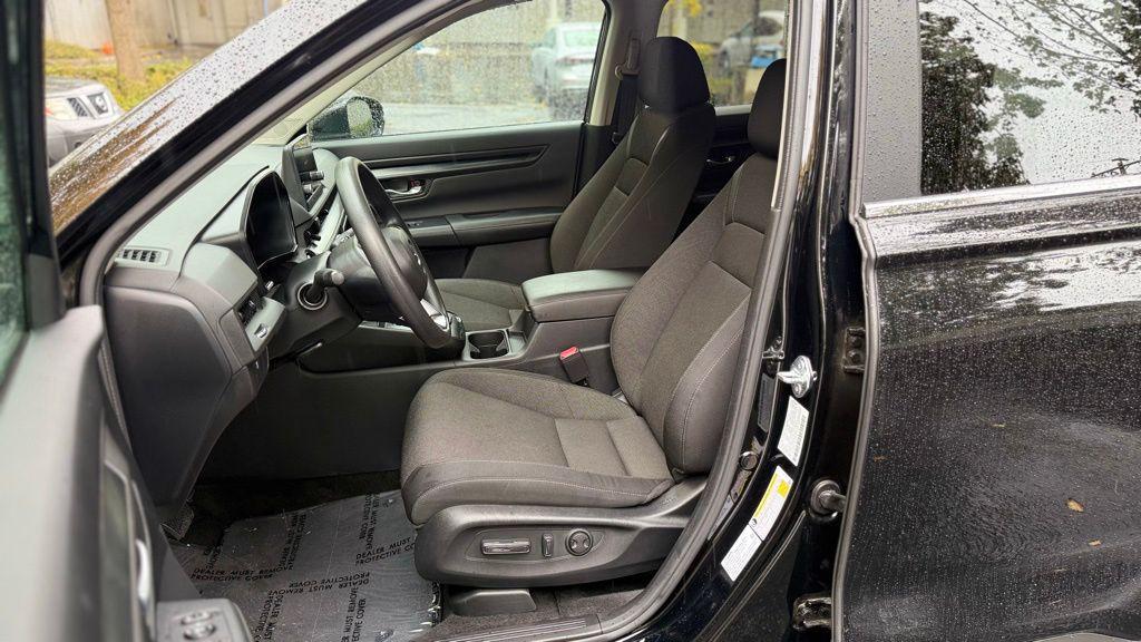 used 2023 Honda CR-V car, priced at $30,903