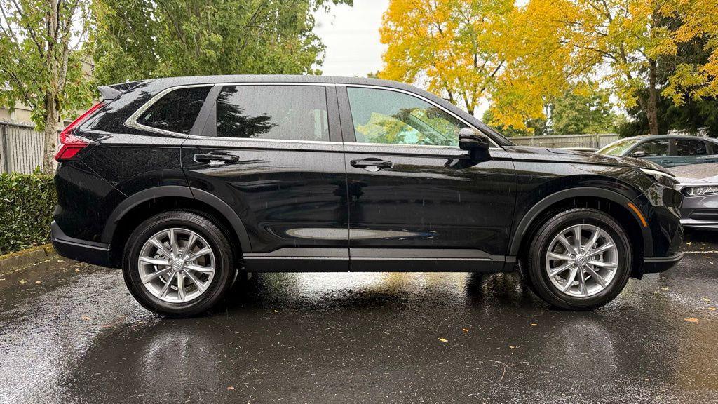 used 2023 Honda CR-V car, priced at $30,903