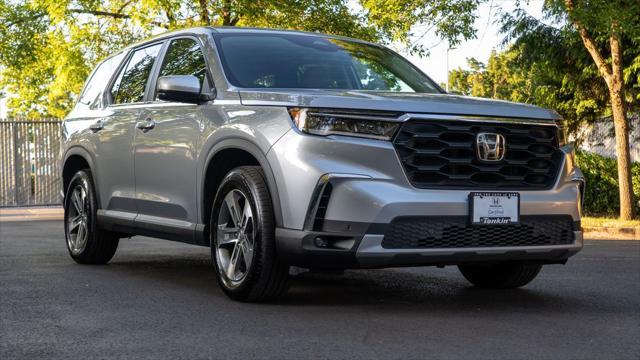 used 2023 Honda Pilot car, priced at $38,649