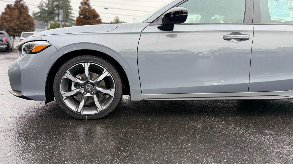 new 2026 Honda Civic Hybrid car, priced at $33,361