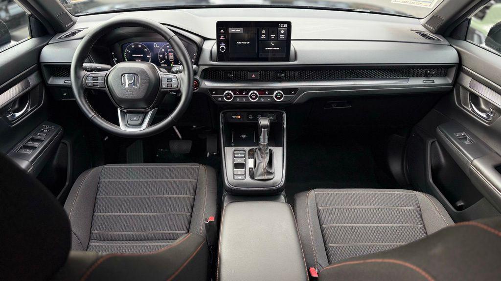 new 2026 Honda CR-V Hybrid car, priced at $38,600
