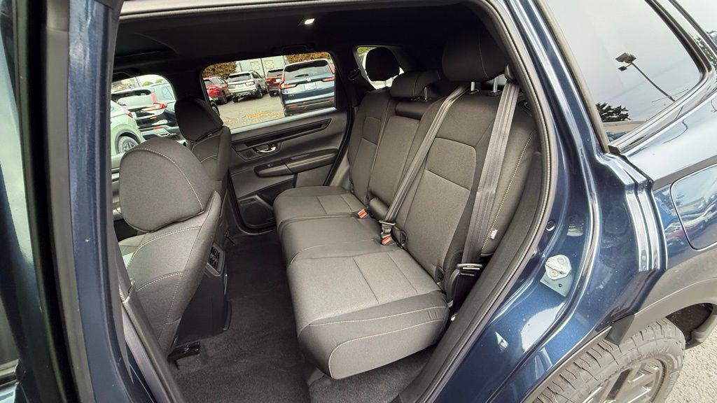 new 2026 Honda CR-V Hybrid car, priced at $38,600