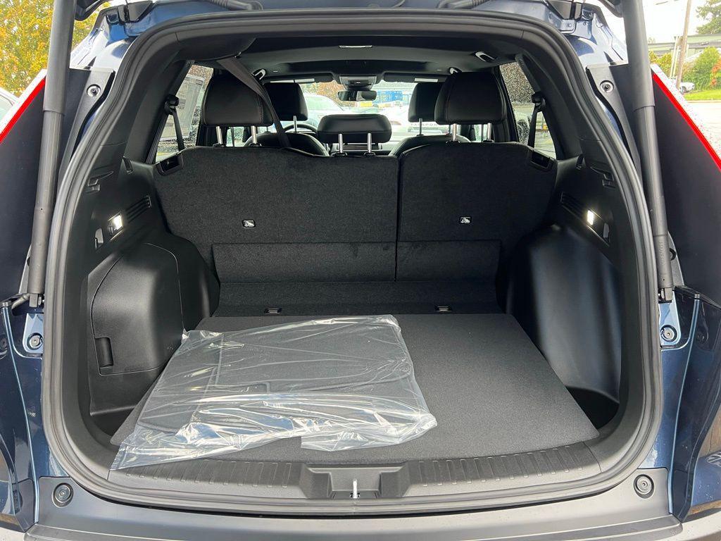 new 2026 Honda CR-V Hybrid car, priced at $39,965