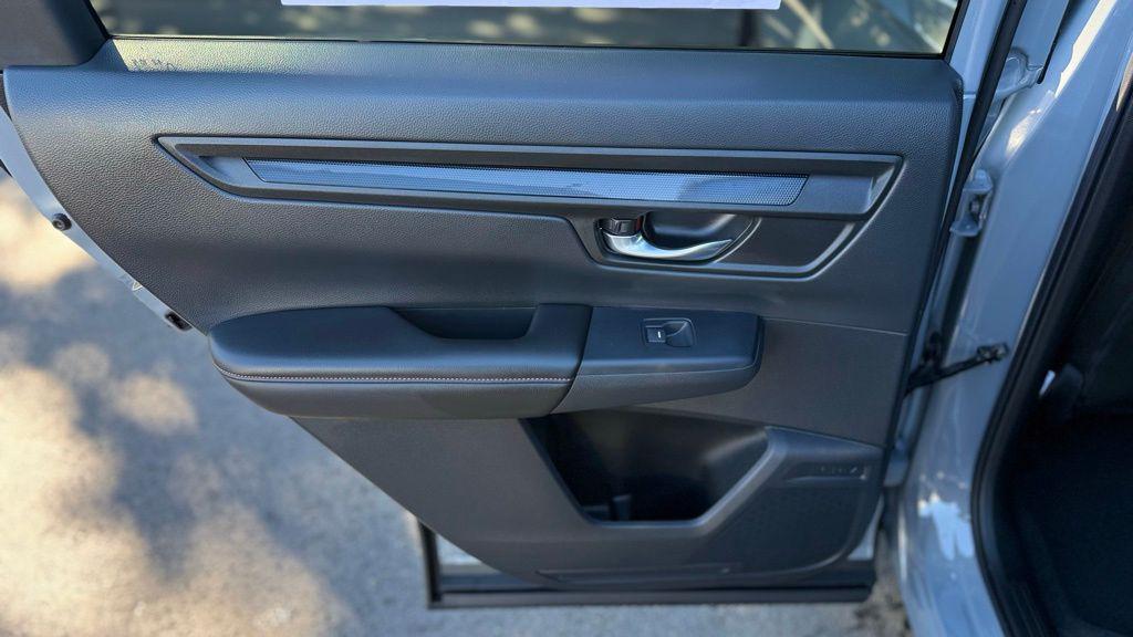 new 2026 Honda CR-V Hybrid car, priced at $37,620