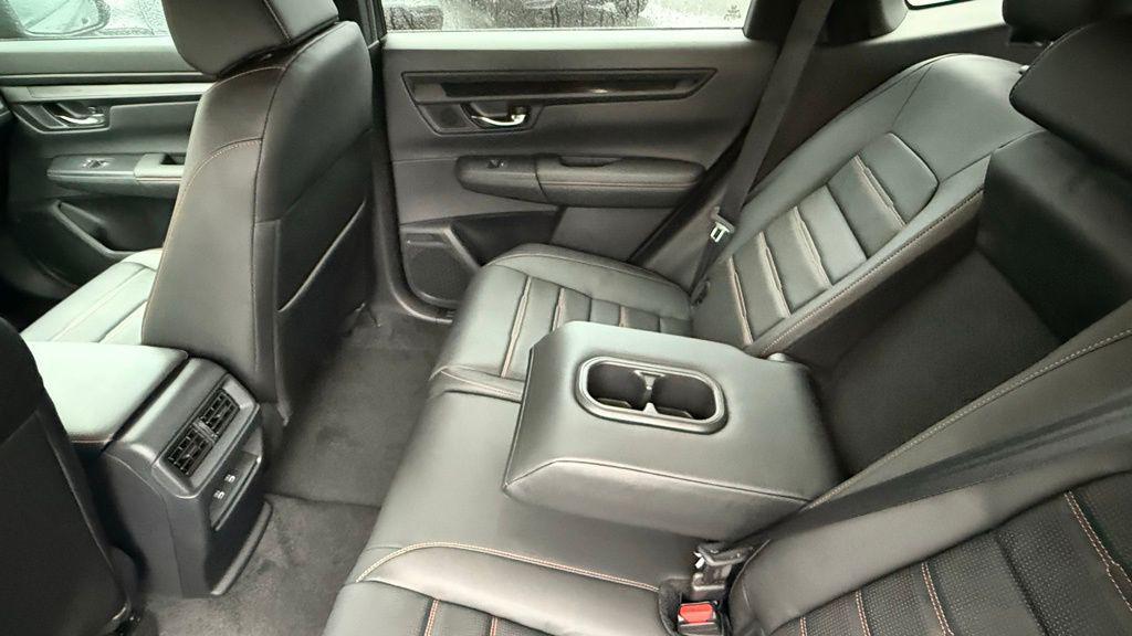 new 2026 Honda CR-V Hybrid car, priced at $39,965