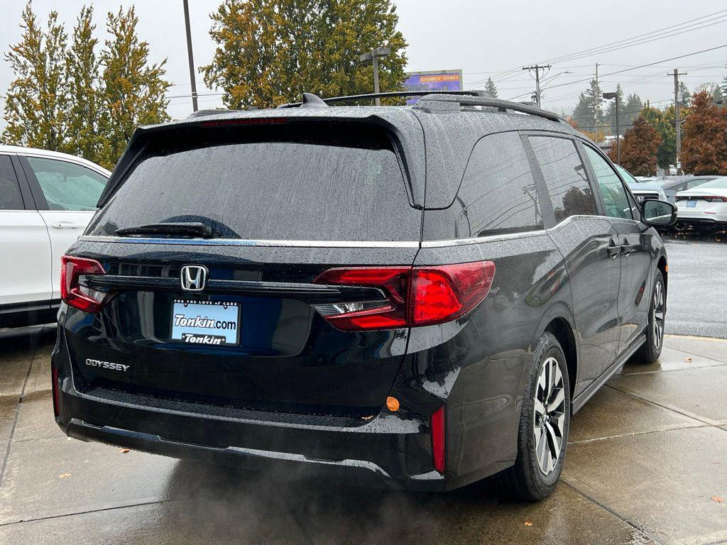 new 2026 Honda Odyssey car, priced at $44,175