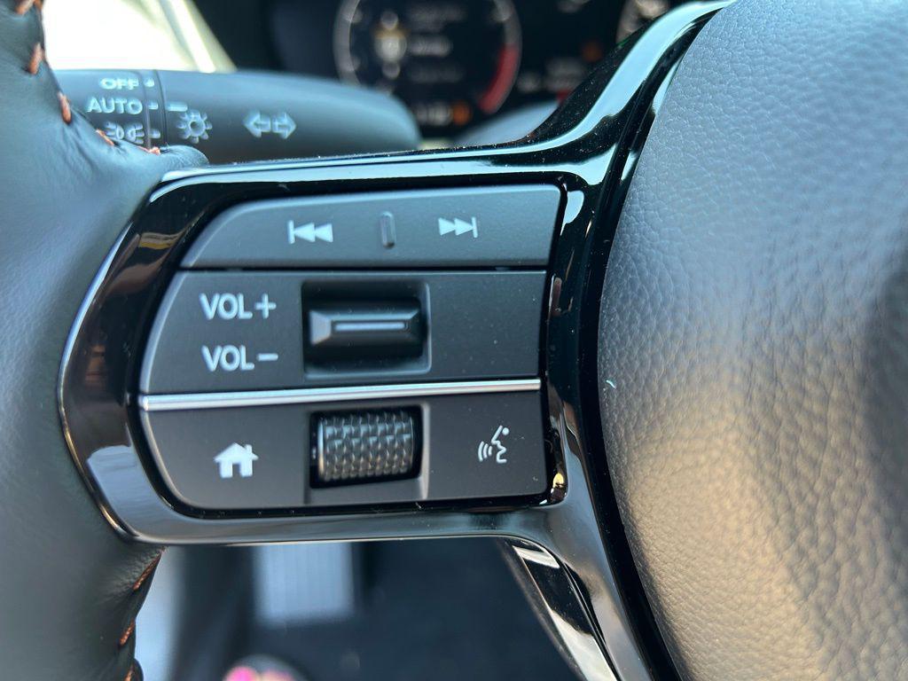 new 2026 Honda HR-V car, priced at $30,223