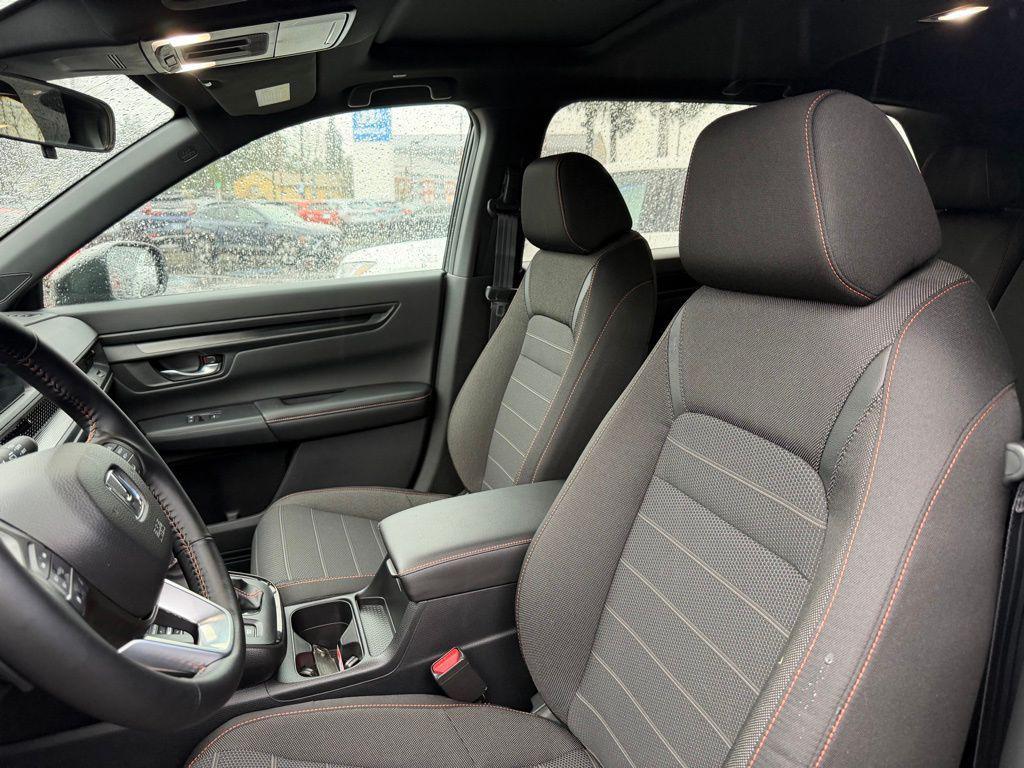 new 2026 Honda CR-V Hybrid car, priced at $38,580