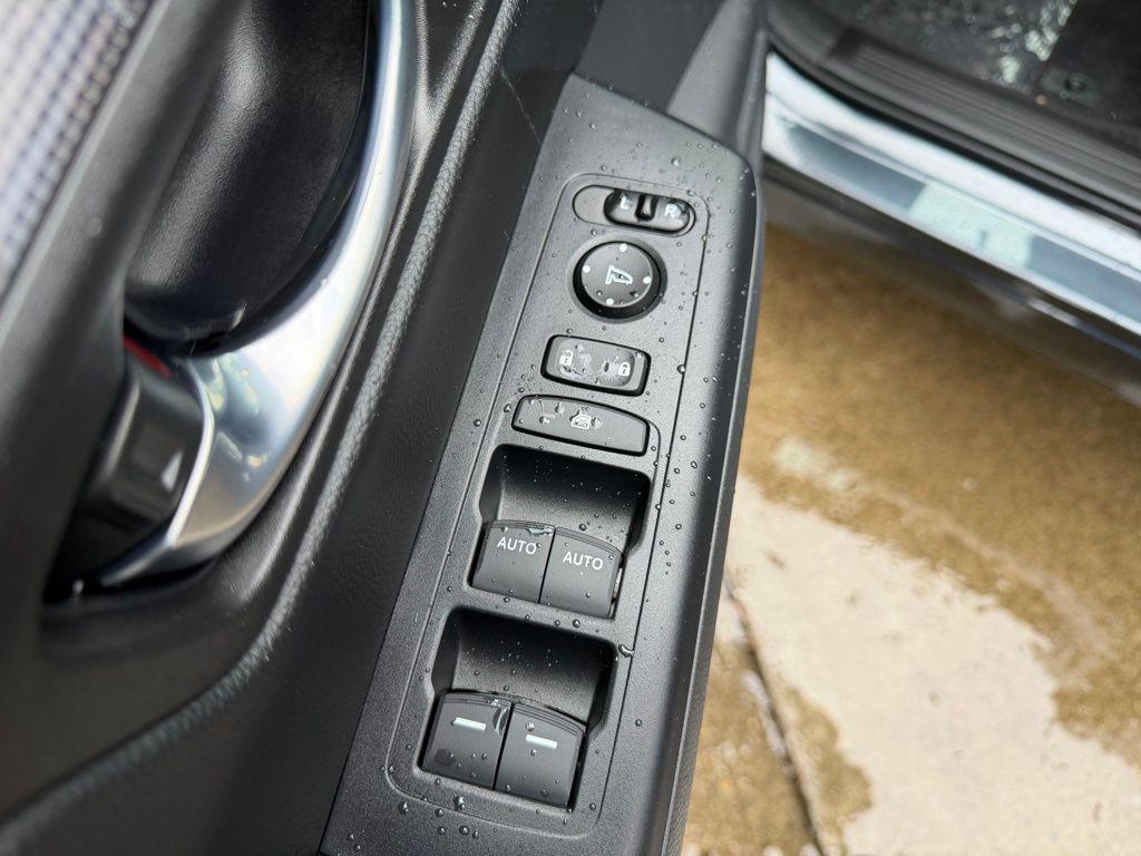 new 2026 Honda CR-V Hybrid car, priced at $38,580