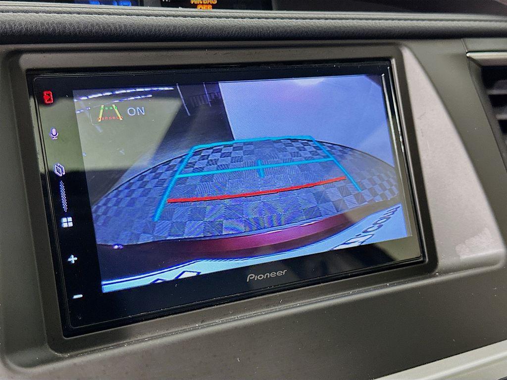 used 2018 Toyota Highlander car, priced at $26,762