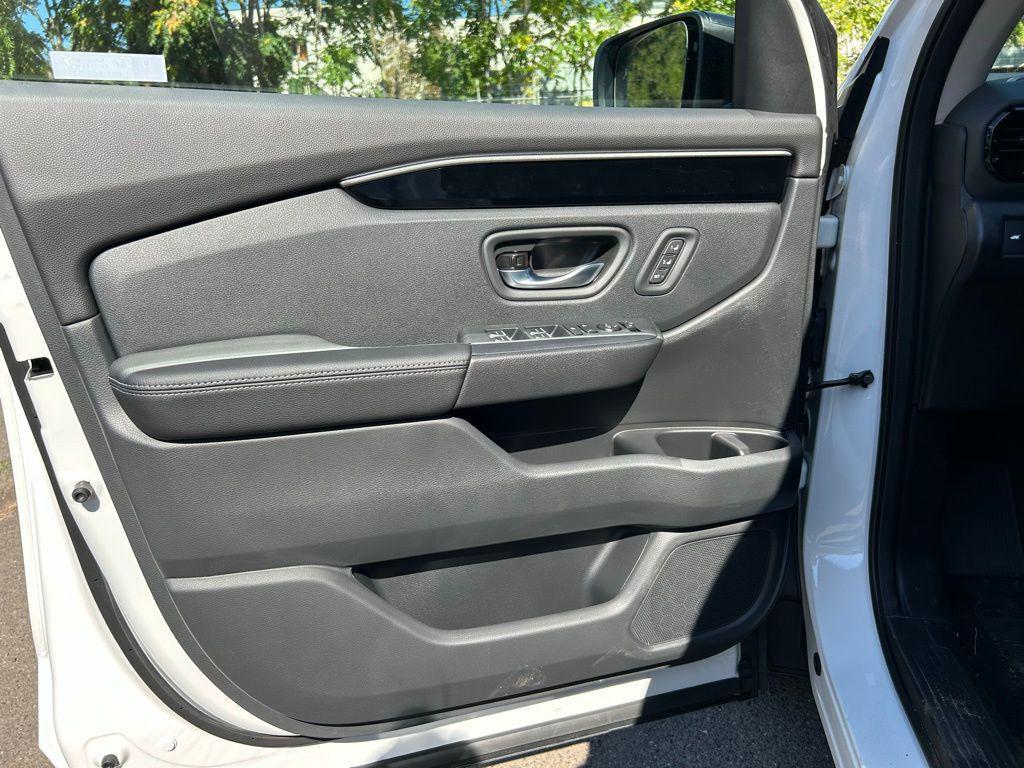 new 2026 Honda Passport car, priced at $45,550