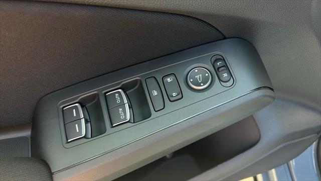 new 2025 Honda Civic Hybrid car, priced at $31,755